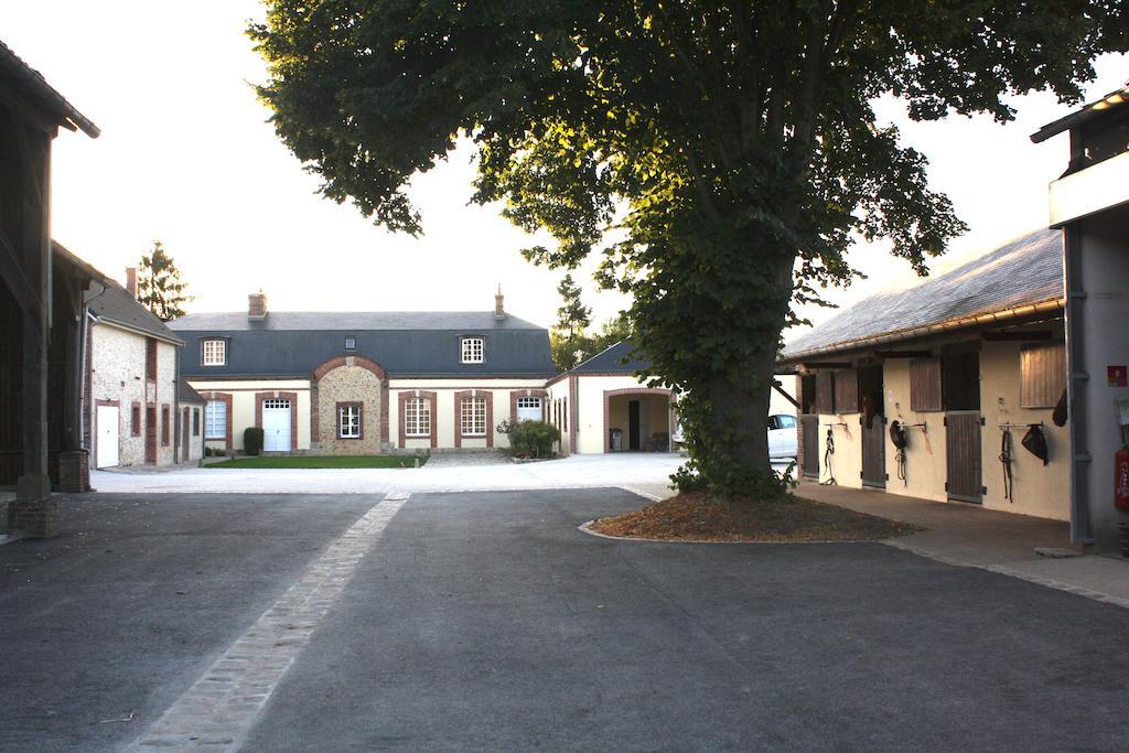 Bed and Breakfast Le Parc De Crecy Treon Экстерьер фото